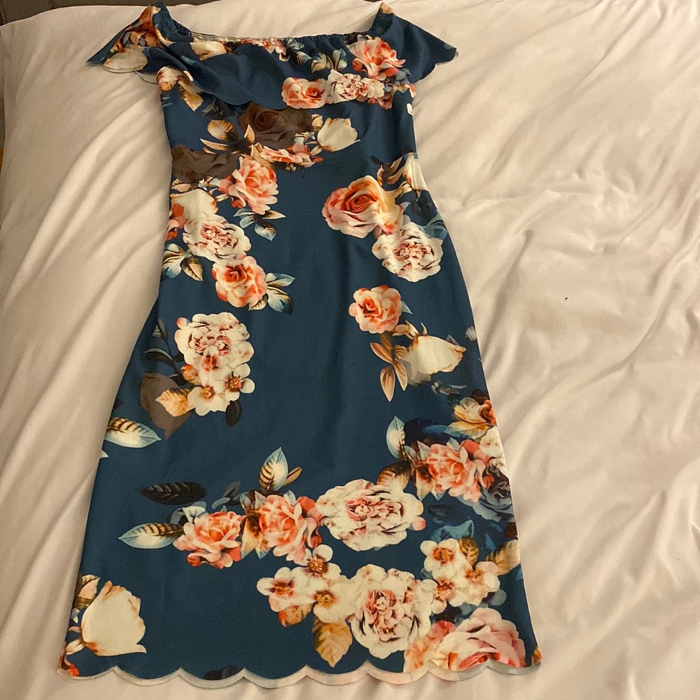 Floral bodycon scallop bottom